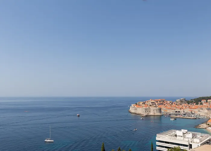 Amorino Of * دوبروفينك