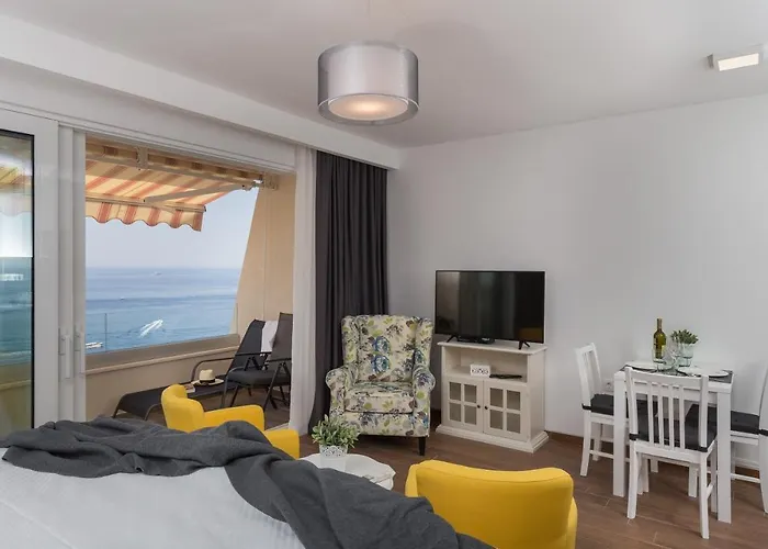 Amorino Of * دوبروفينك