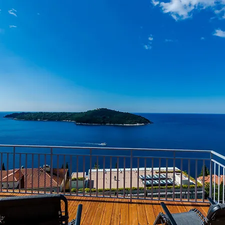 Amorino Of アパート *